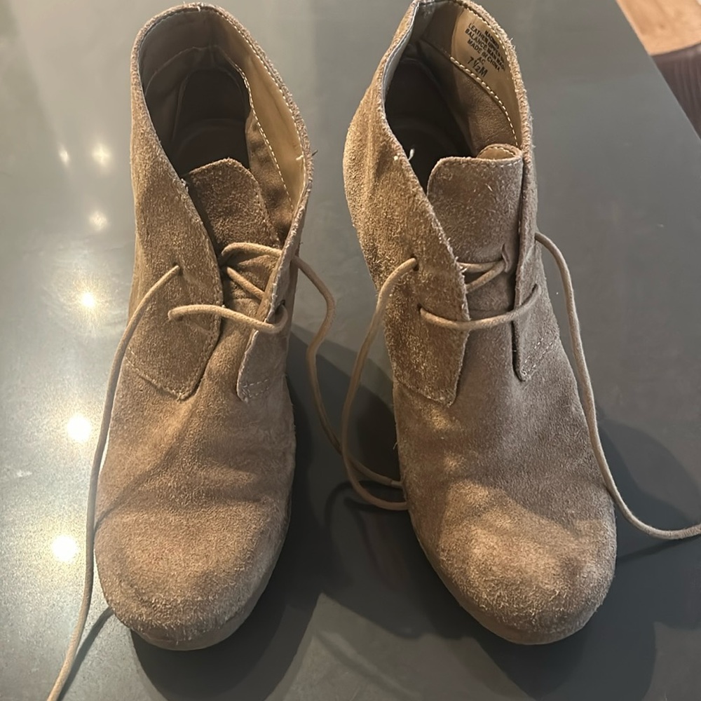 Platform suede / leather lace up booties